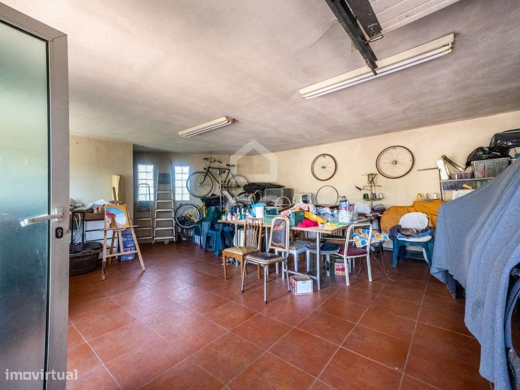 Moradia Térrea T4 em Palmeira, Santo Tirso-24