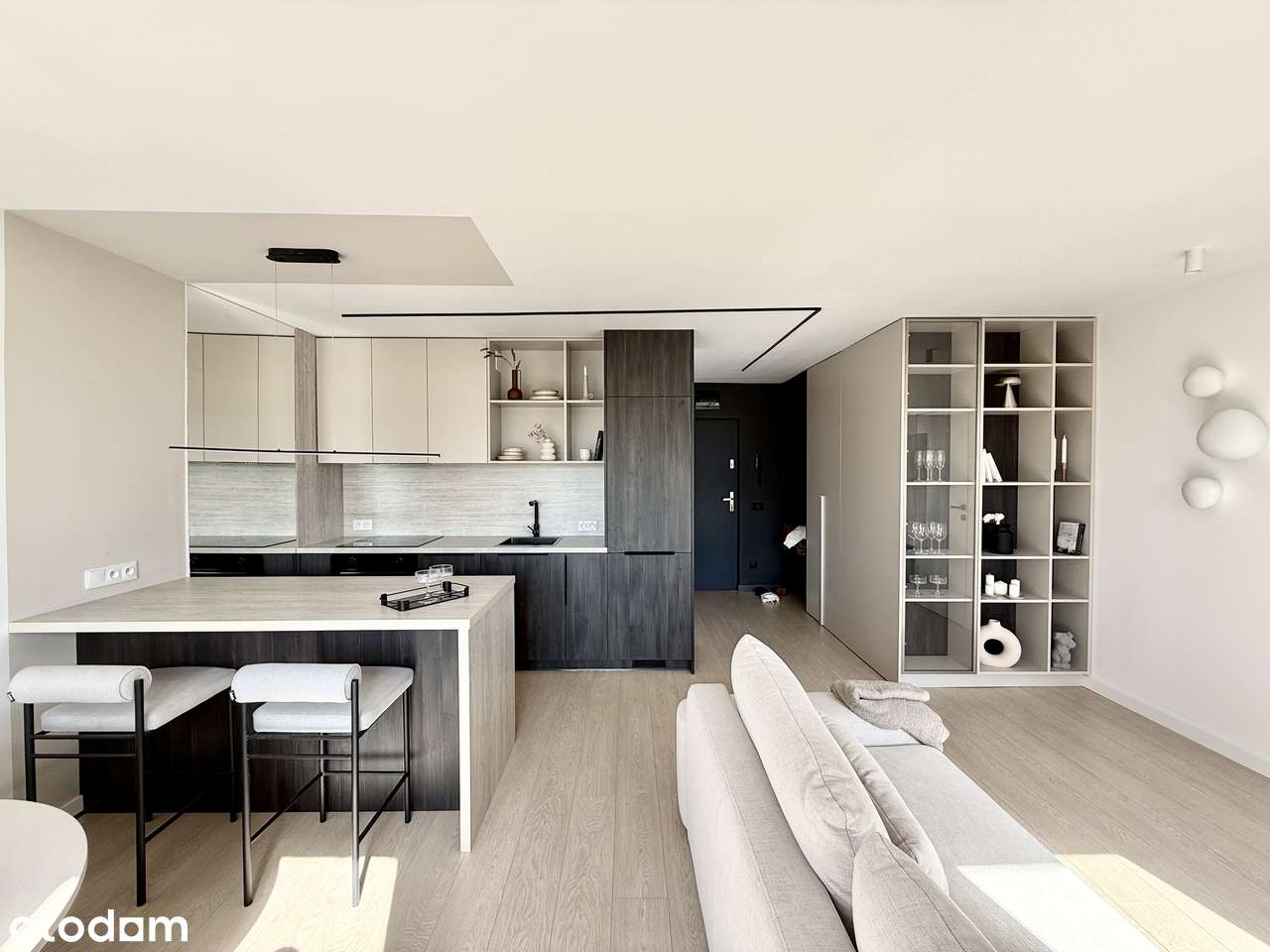 Centrum/Wola przy Arkadii | 2 balkony i garderoba | *BEZ PROWIZJI*-2