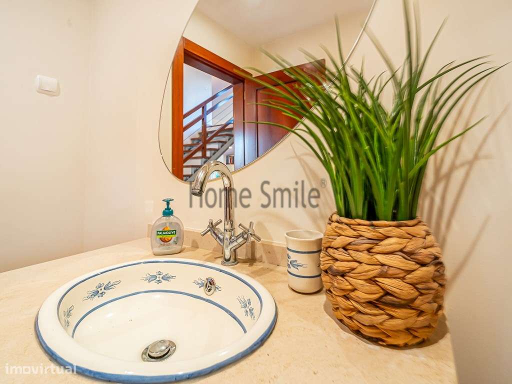 MORADIA LUXO STO ESTEVÃO. PISCINA. GARAGEM. COURT TÉNIS-28