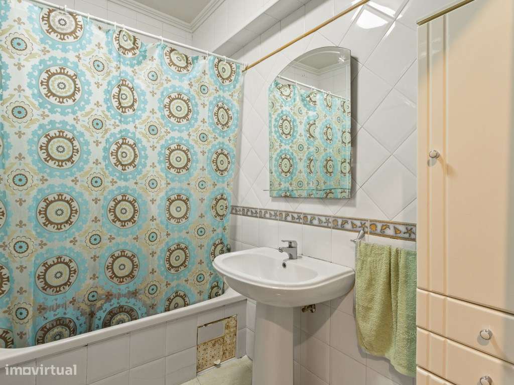 Apartamento T2 para venda na Assenta, São Pedro da Cadeira.-10