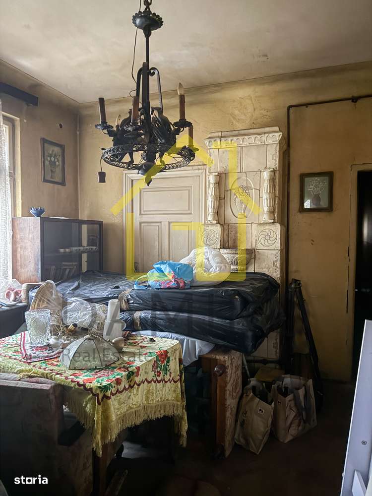 Vila S+P+2 Blvd.Regina Maria metrou Unirii 11 Iunie Pta.Constitutiei-9