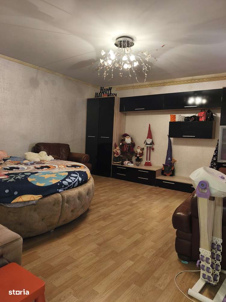 Casa D+P+E+terasa Tomis 2 cu 2 intrari, 6 camere, 2 bucătării, 3 bai.-15
