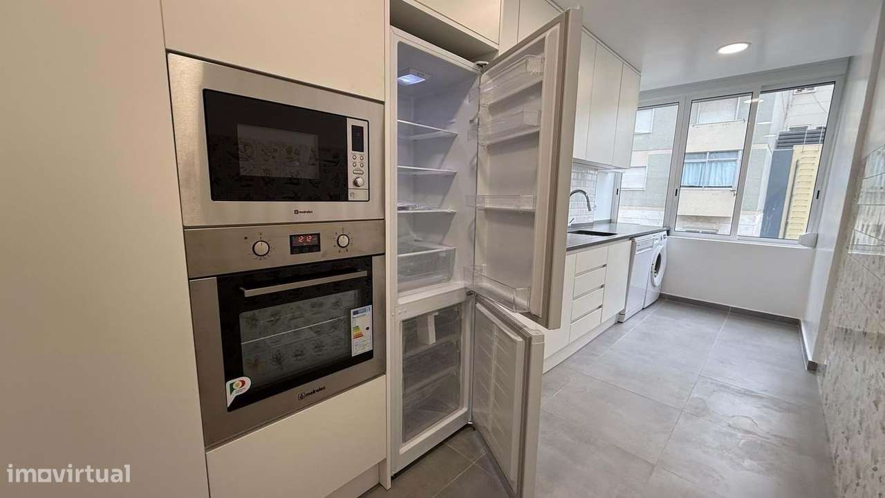 T1 Damaia | Renovado | Central-5