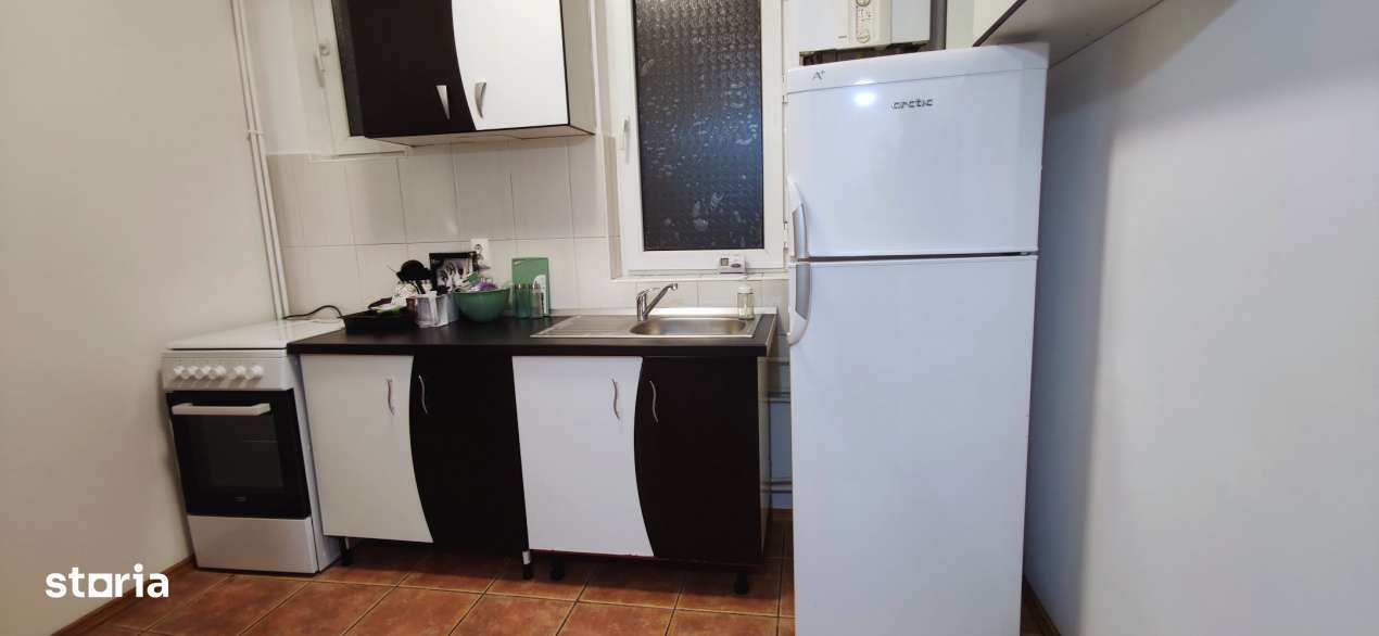 VAND APARTAMENT  DOUA CAMERE CU INTRĂRI SEPARATE-10