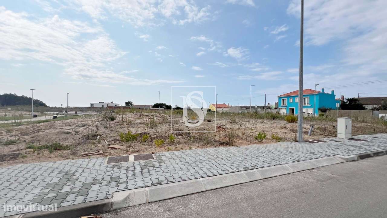 Terreno com projeto aprovado para construção em Ferrel, Peniche - Grande imagem: 2/32