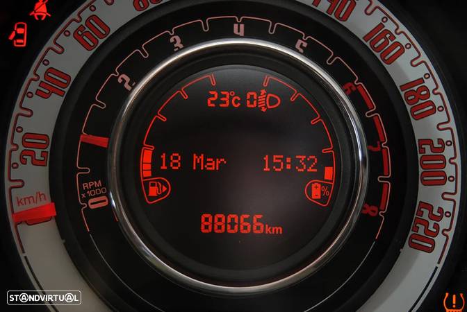 Fiat 500 1.0 Hybrid Lounge - 34