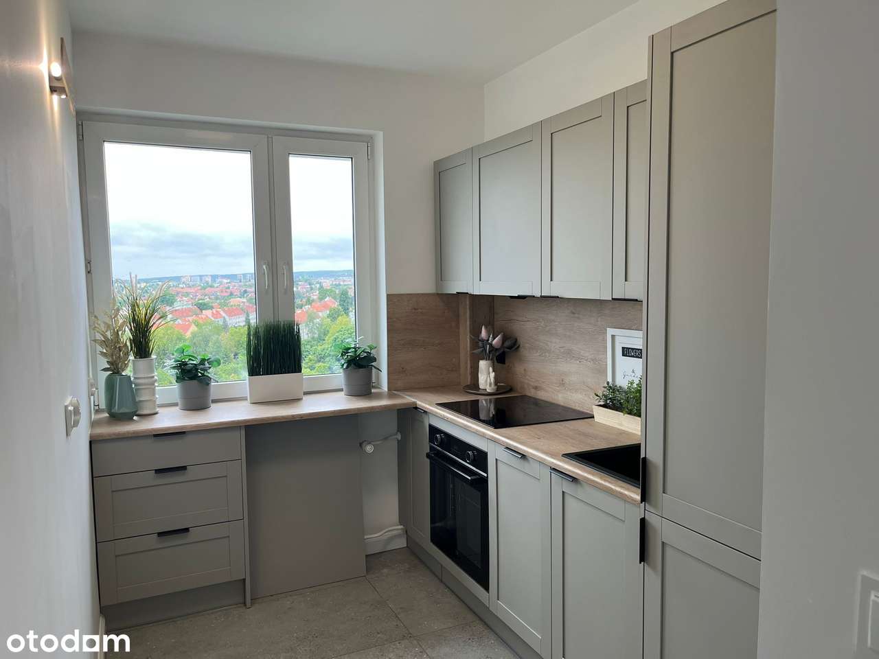 2 pokoje , osobna kuchnia, po generalnym remoncie-6