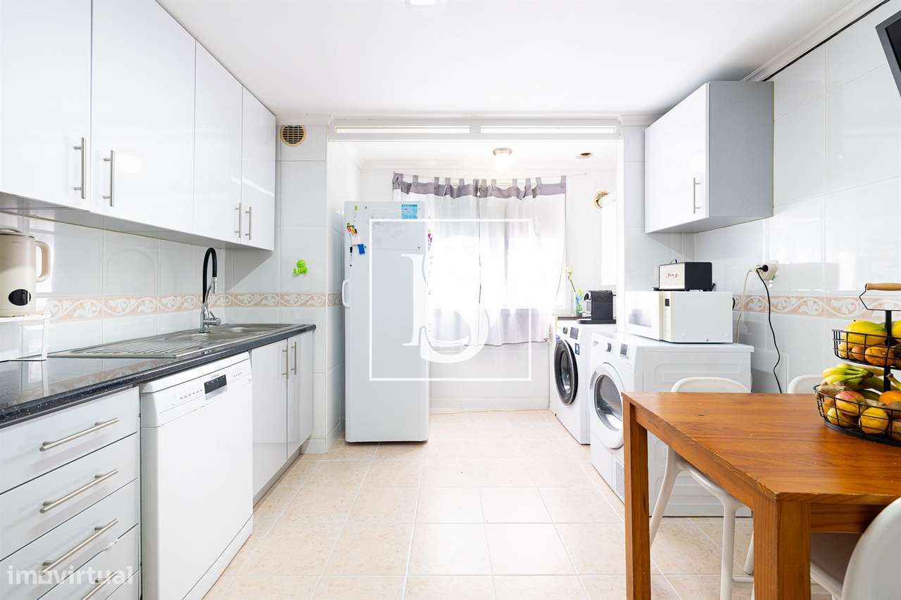 MAGNIFICO T4 DUPLEX URBANIZAÇÃO FONTE DA PRATA-6