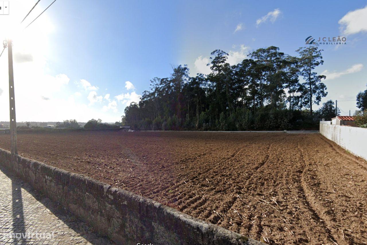 Terreno Urbano - Grande imagem: 1/8