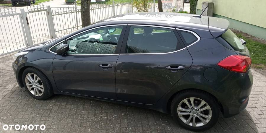 Kia Ceed - 3