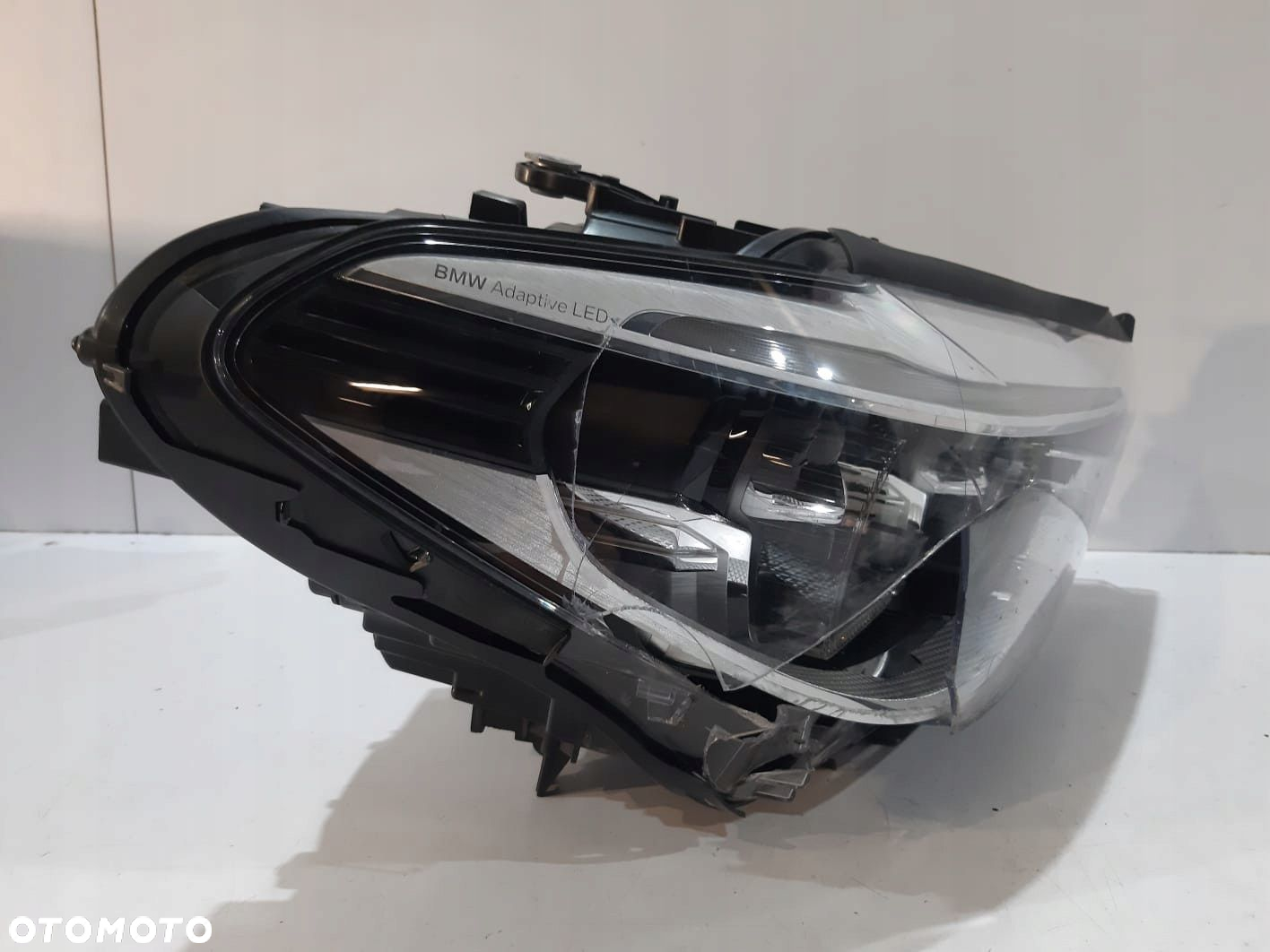 BMW 5 G30 G31 Lampa przednia Adaptive LED - R - 13183 - 2