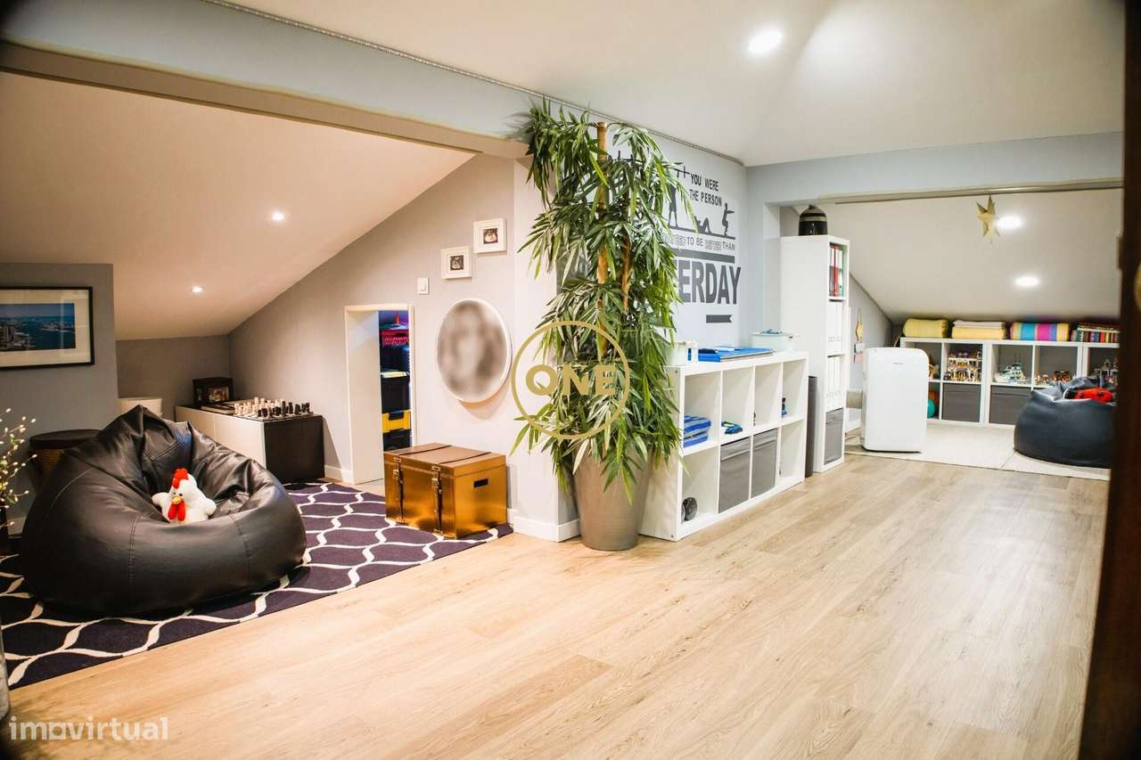 T4 Exclusivo no Centro da Trofa | Último Piso | 240 m2 | Estúdio Indep-20