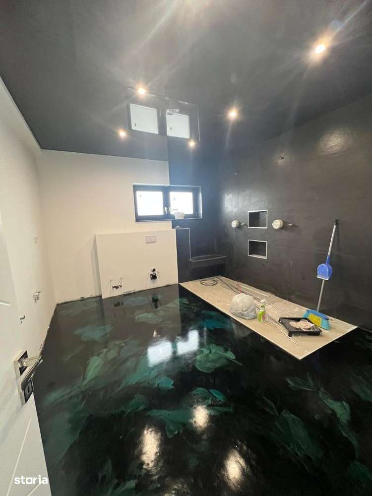 DE VANZARE ! Casa in SENDRENI pret 300.000 euro - Imagine principală: 4/20