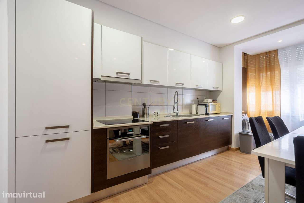 Apartamento T2 totalmente remodelado no Lavradio - Grande imagem: 5/19
