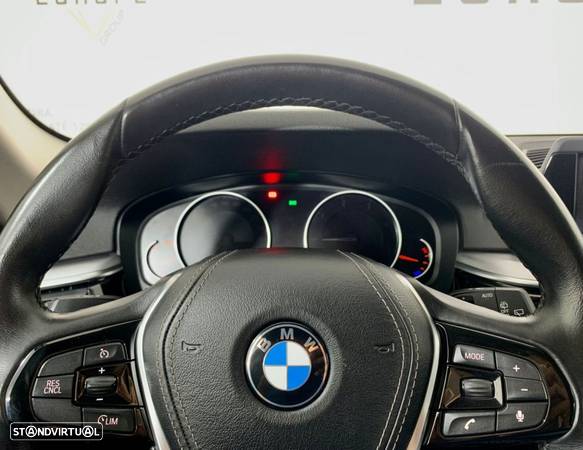 BMW 520 d Auto - 14