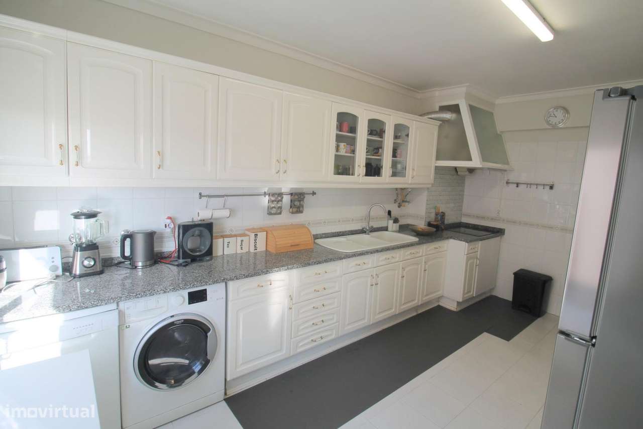 Apartamento T3 Vale Flores Mem Martins-5