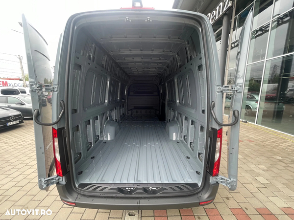 Mercedes-Benz Sprinter 317 cdi KA RWD 4325L - 14