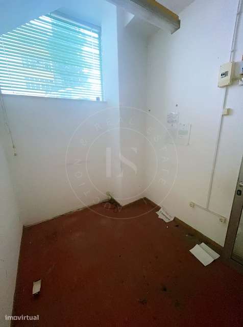 Loja em Corroios | Excelente oportunidade de investimento - Grande imagem: 5/6