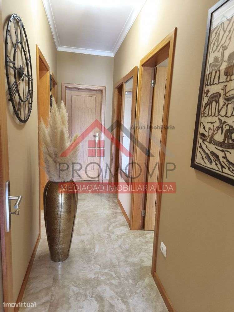 Moradia Bi-Familiar T3+T2 São Tiago Carreira STS-26