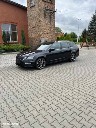 Skoda Octavia 2.0 TDI 4x4 DSG RS - 1