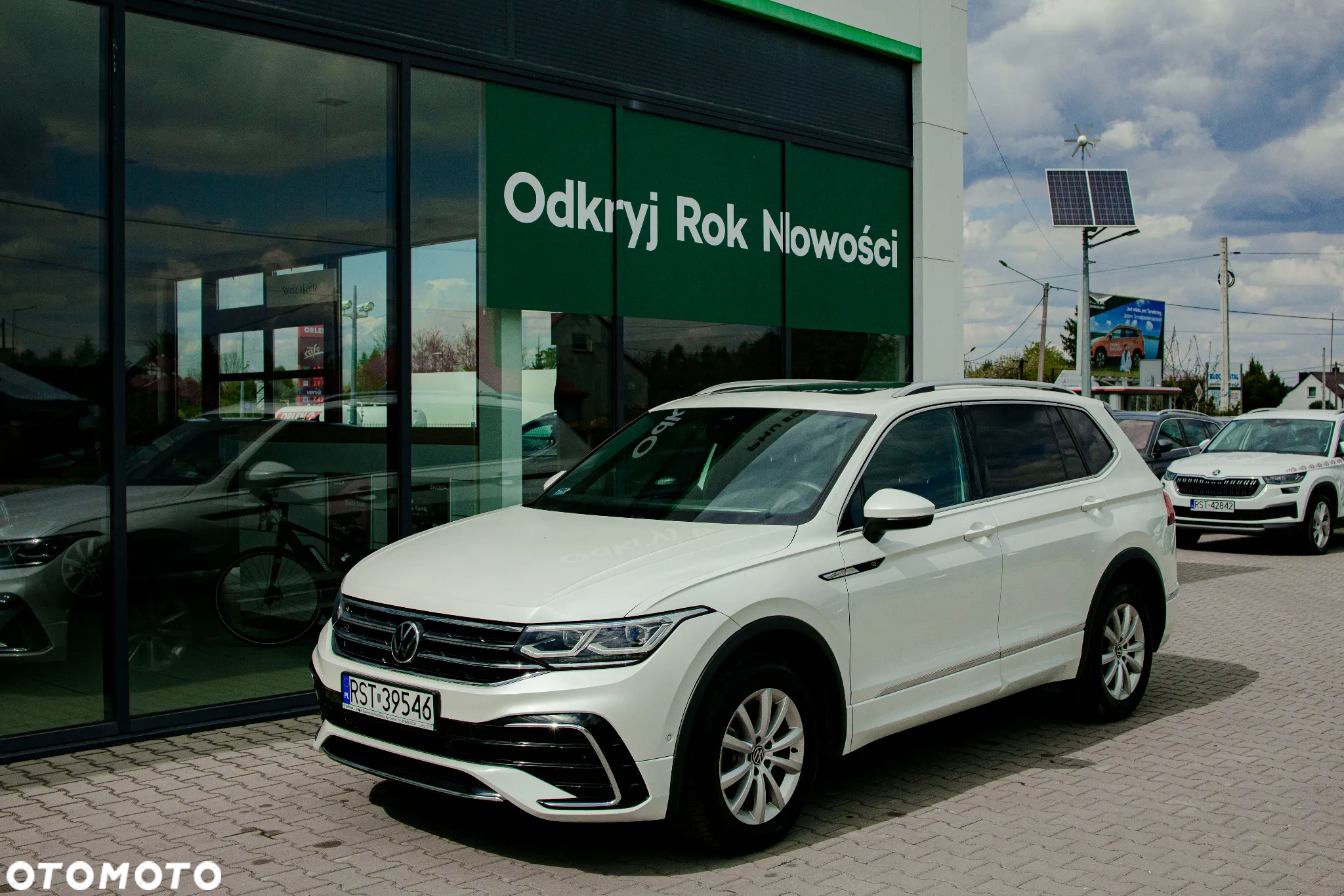 Volkswagen Tiguan 2.0 TSI 4Mot R-Line DSG - 2