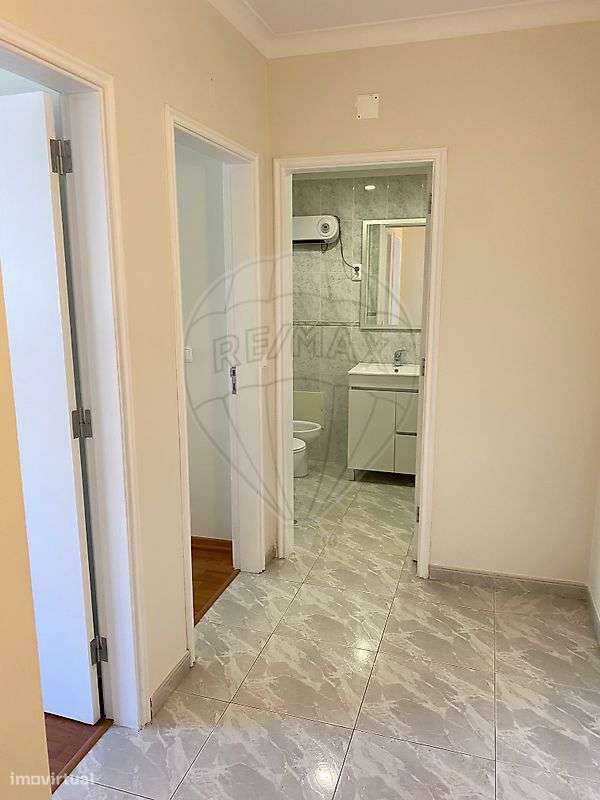 Apartamento T2 para arrendamento - Grande imagem: 5/16