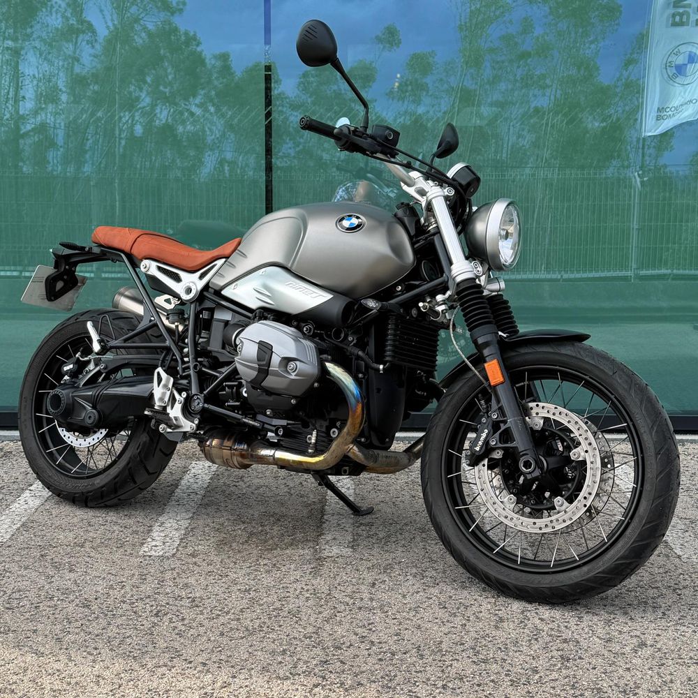 BMW R nineT