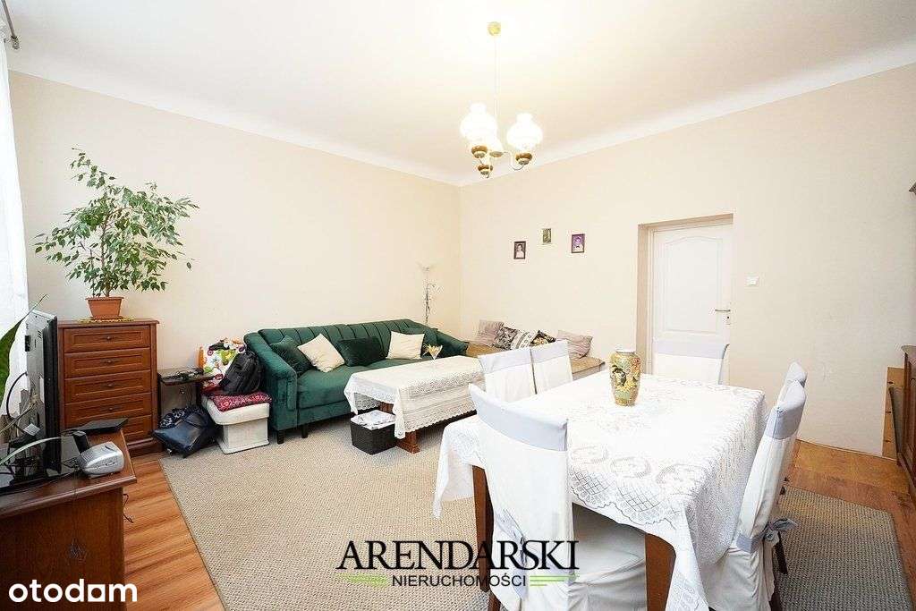 Mieszkanie w kamienicy na parterze!-2