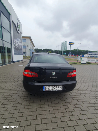 Skoda Superb 2.0 TDI Platinum DSG - 5