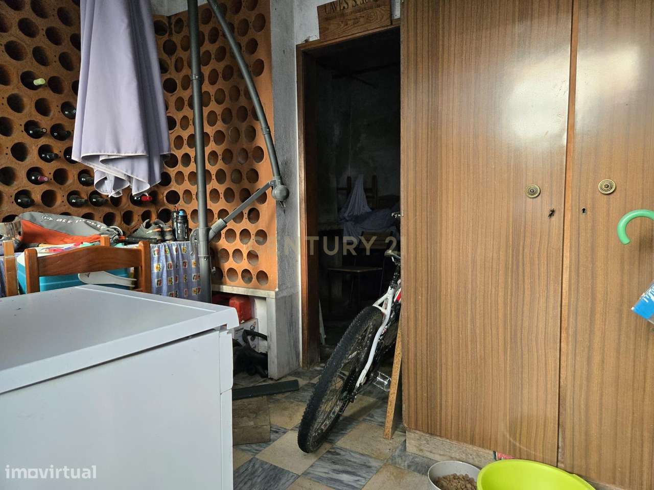 Moradia T4 pronta a habitar no centro de Alcains-21