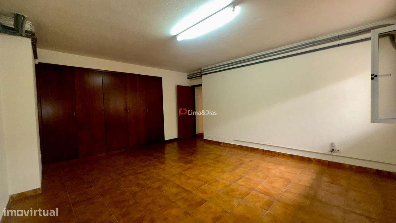 Moradia Isolada T4 Venda em Santa Maria da Feira, Travanca, Sanfins e-17