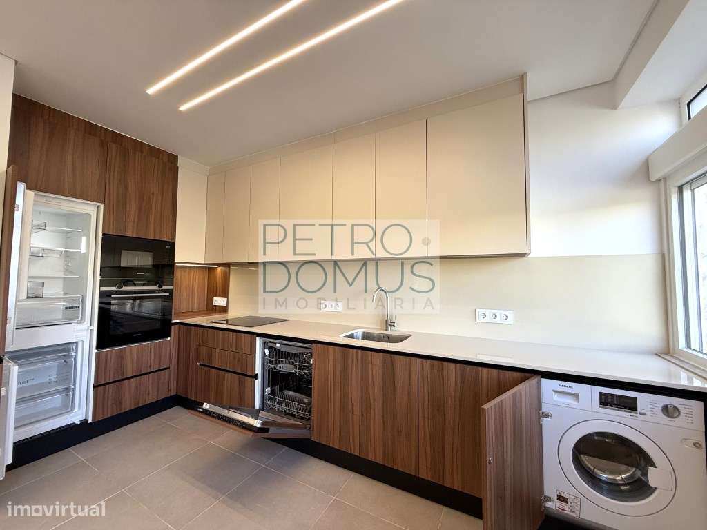 T3 ESTRADA DA LUZ TOTALMENTE REMODELADO - S. DOMINGOS DE BENFICA - Grande imagem: 5/33