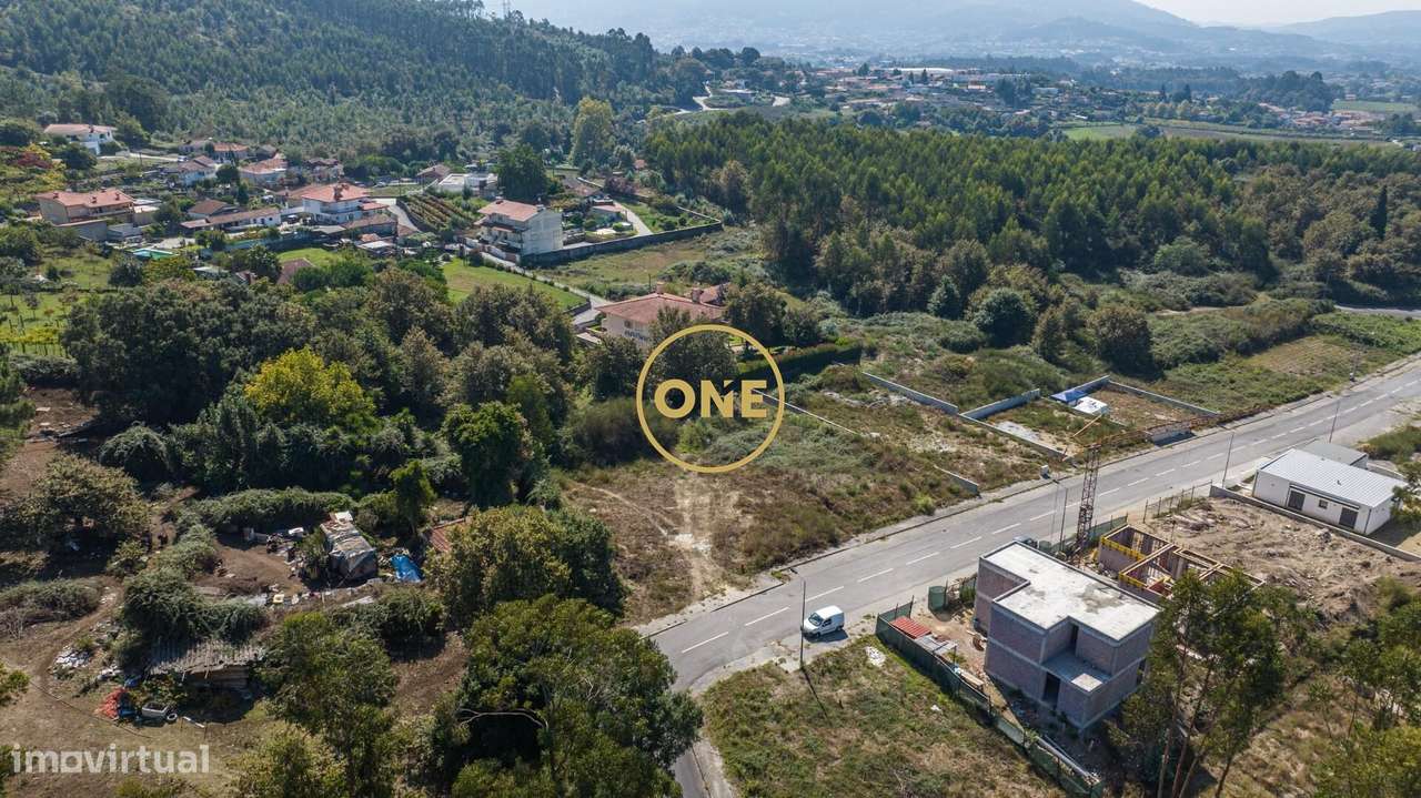 Terreno de construção em Ruivães - Grande imagem: 5/14