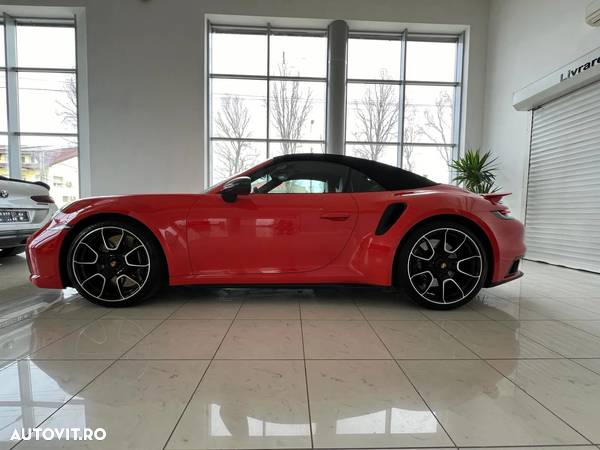 Porsche 911-TURBO-S - 17