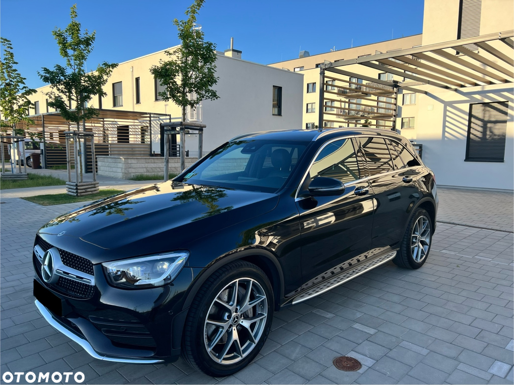 Mercedes-Benz GLC 220 d 4Matic 9G-TRONIC AMG Line Plus - 20