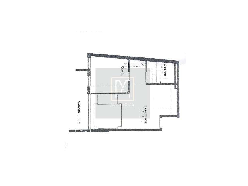 APT T1 | ÚLTIMO PISO | LUGAR GARAGEM | MAFAMUDE | V. N. GAIA-14