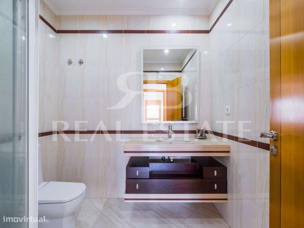 T3 com 150m2 + 2 VARANDAS + VISTA + ESTACIONAMENTO - Colinas do Cru...-17