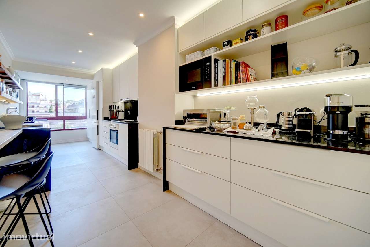 T2 Luxo no Centro do Estoril-1