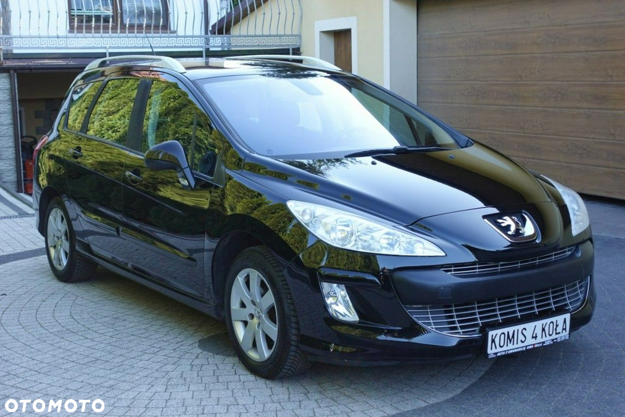 Peugeot 308 - 8