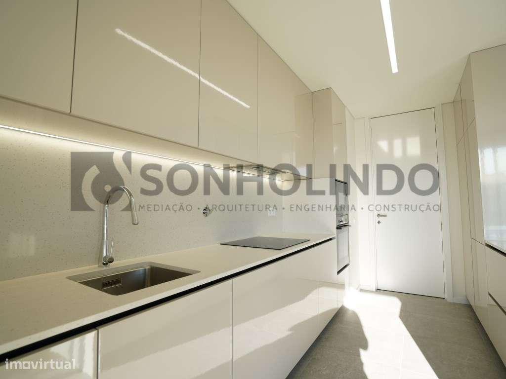 Apartamento T2 novo com varanda, exposição solar a poente, garagem ...-21