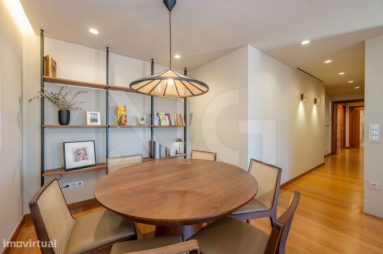Penthouse T2 Matosinhos em Condomínio fechado com Garagem e Arrumos-6