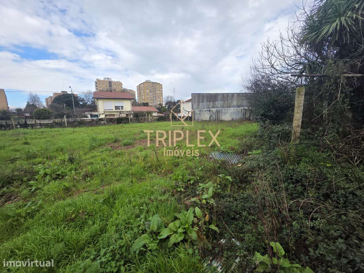 Terreno ao centro de Gueifães - Grande imagem: 2/10