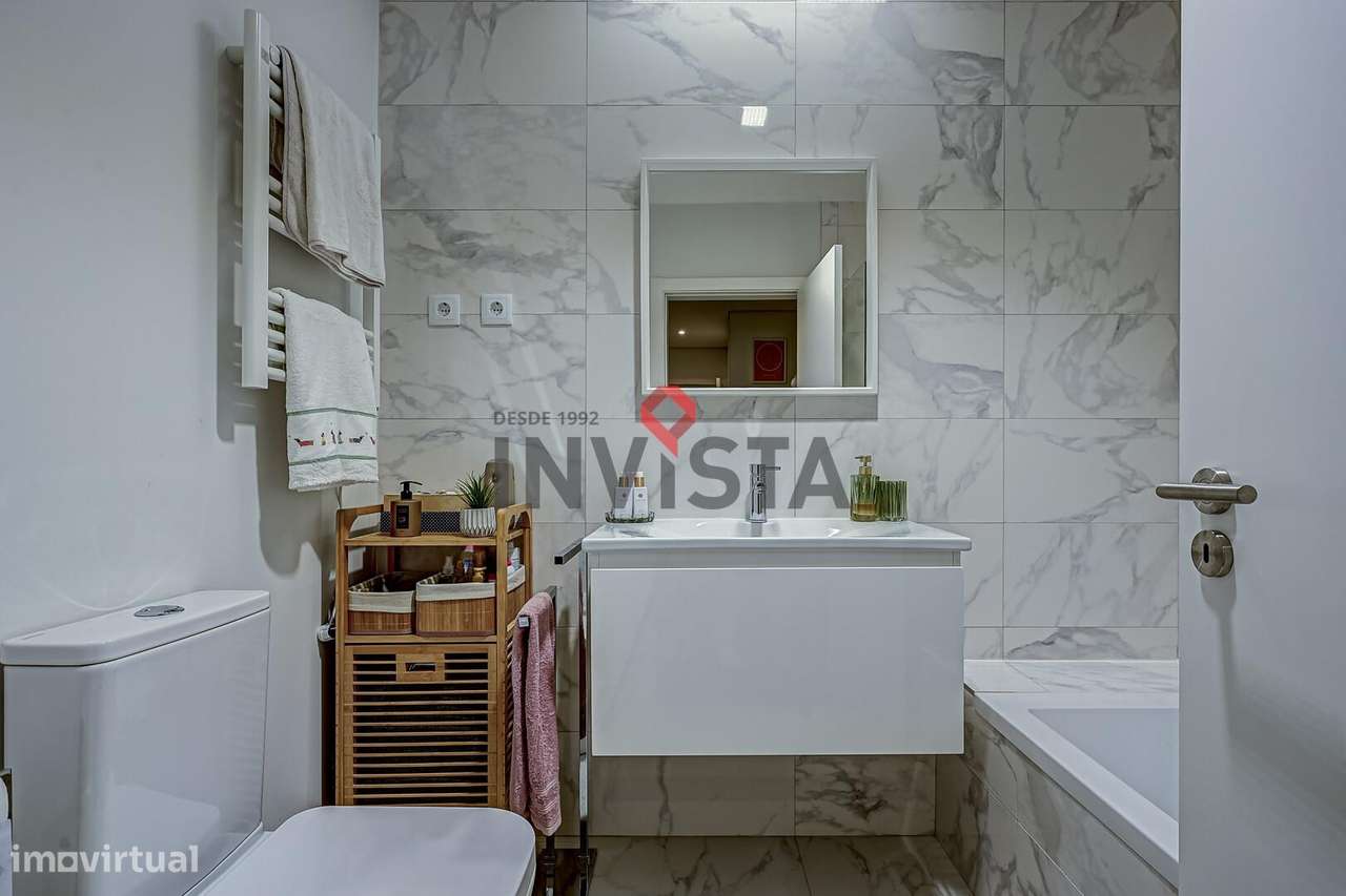 Apartamento T3 como novo, no Condomínio VilaViva-7