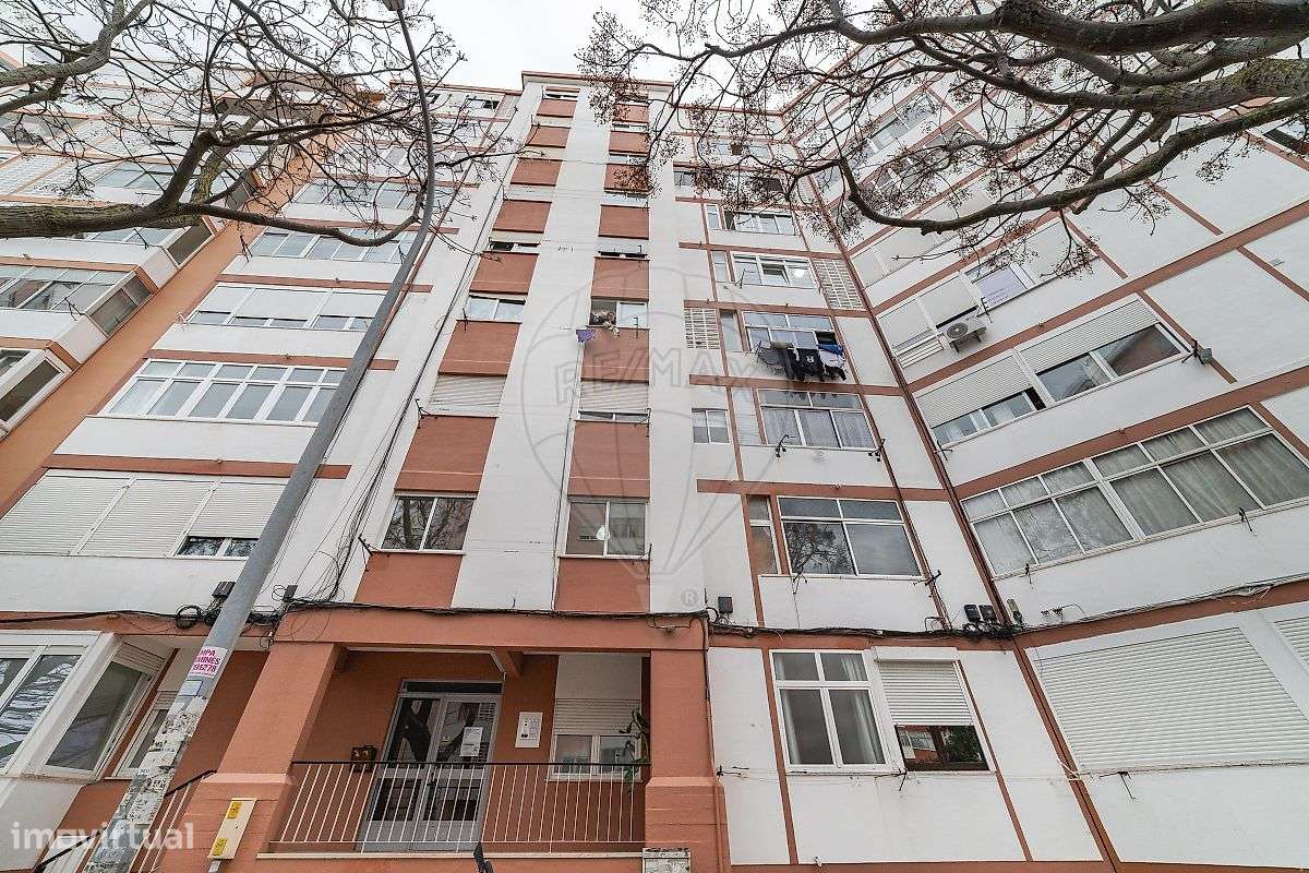 Apartamento T1 para arrendamento - Grande imagem: 2/17