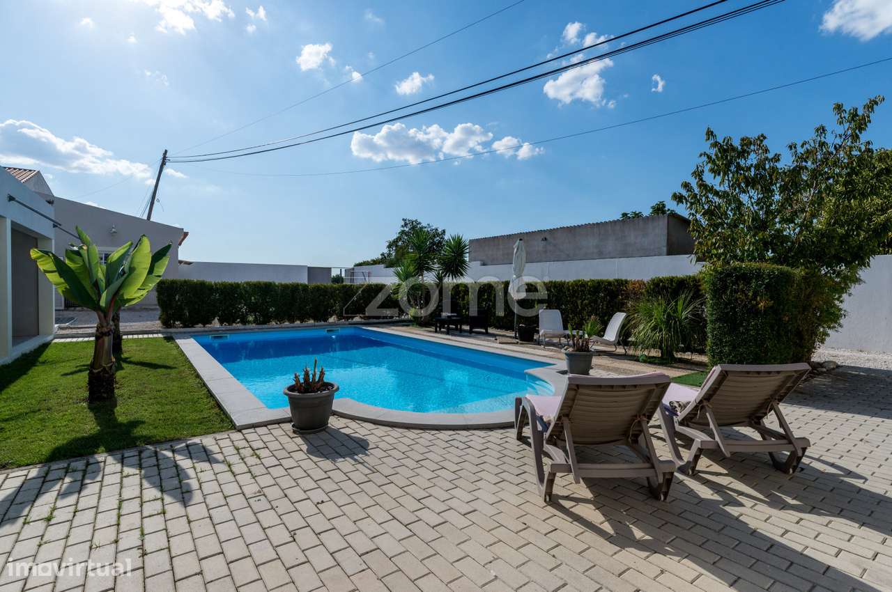 Moradia T3 + 3 com piscina em Fazendas de Almeirim - Grande imagem: 5/52