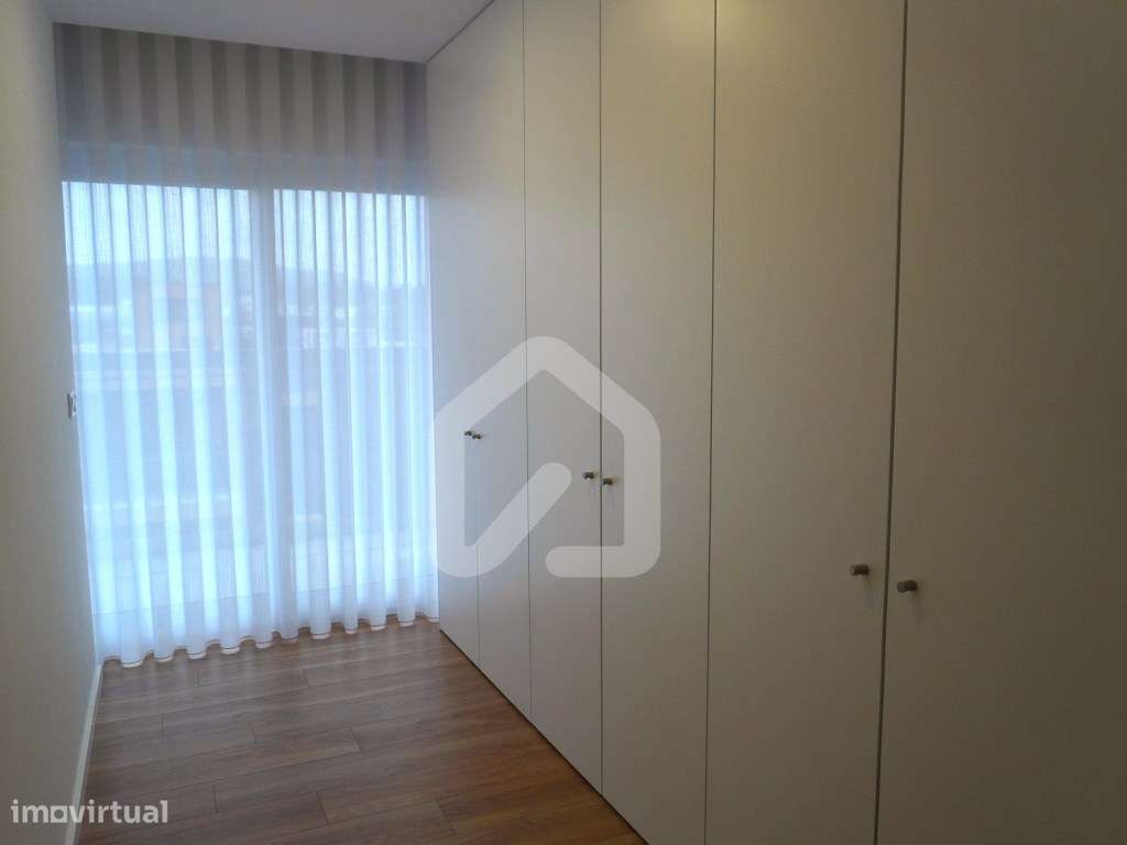 Apartamento T2+1 como novo em Nine - Vila Nova de Famalicão-12