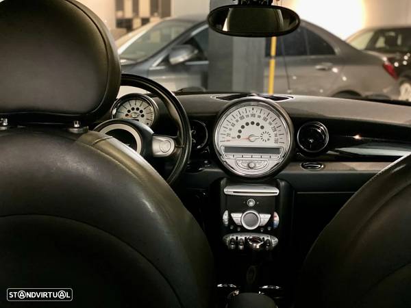 MINI John Cooper Works - 15