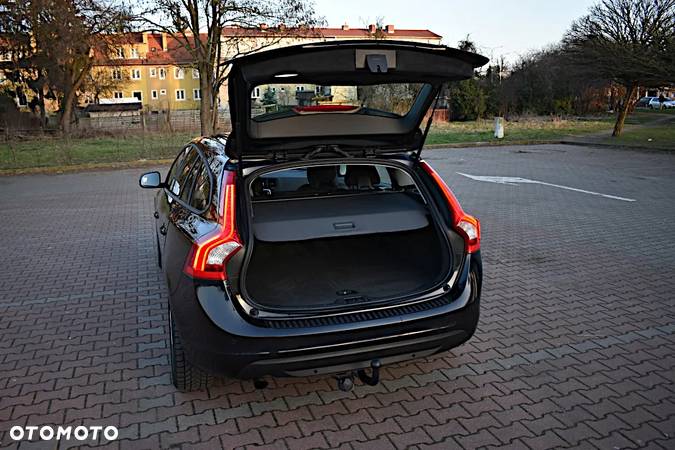 Volvo V60 D2 Momentum - 20