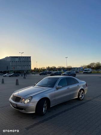 Mercedes-Benz Klasa E 280 CDI T Avantgarde - 15