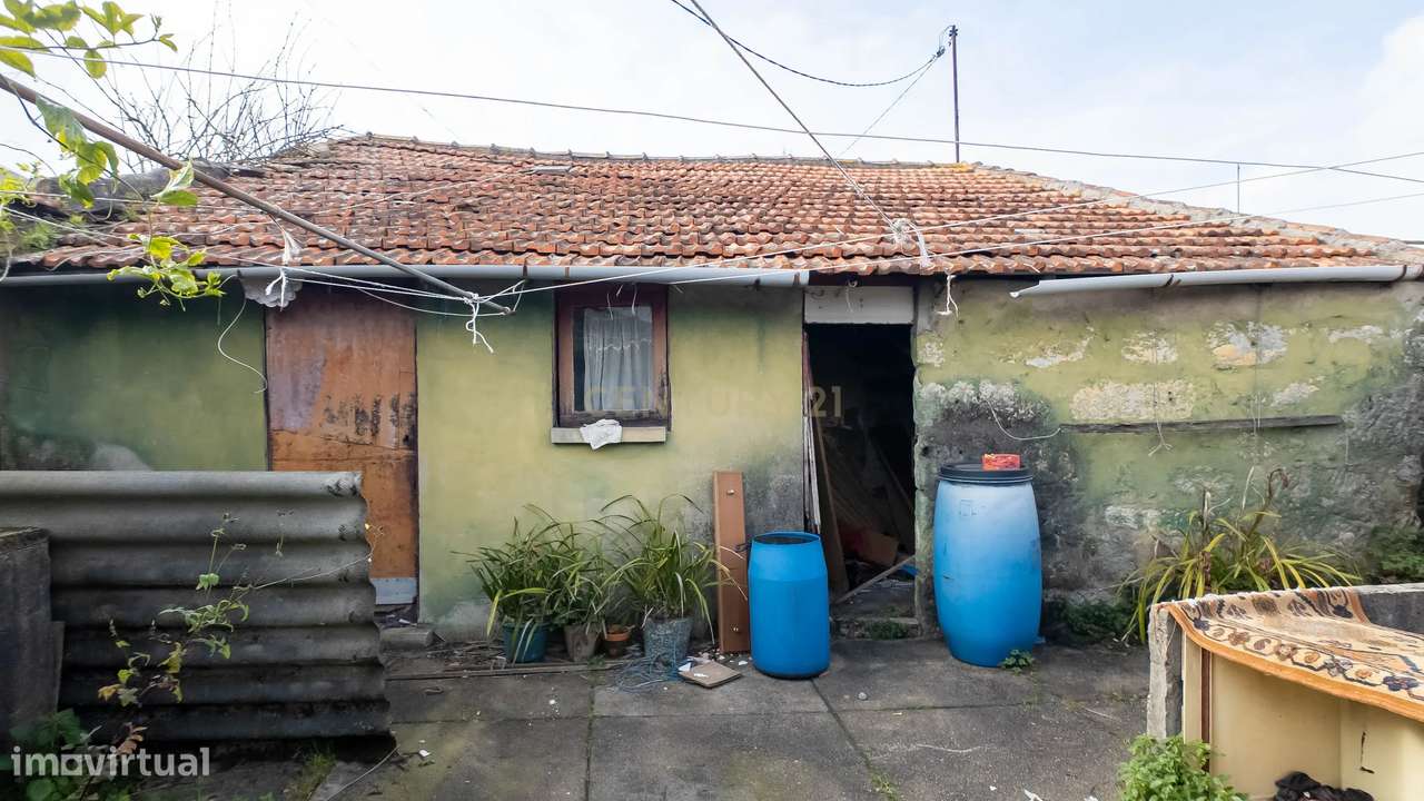 Moradia para Recuperar, em São Mamede de Infesta, a 2 min da Via Norte - Grande imagem: 5/10